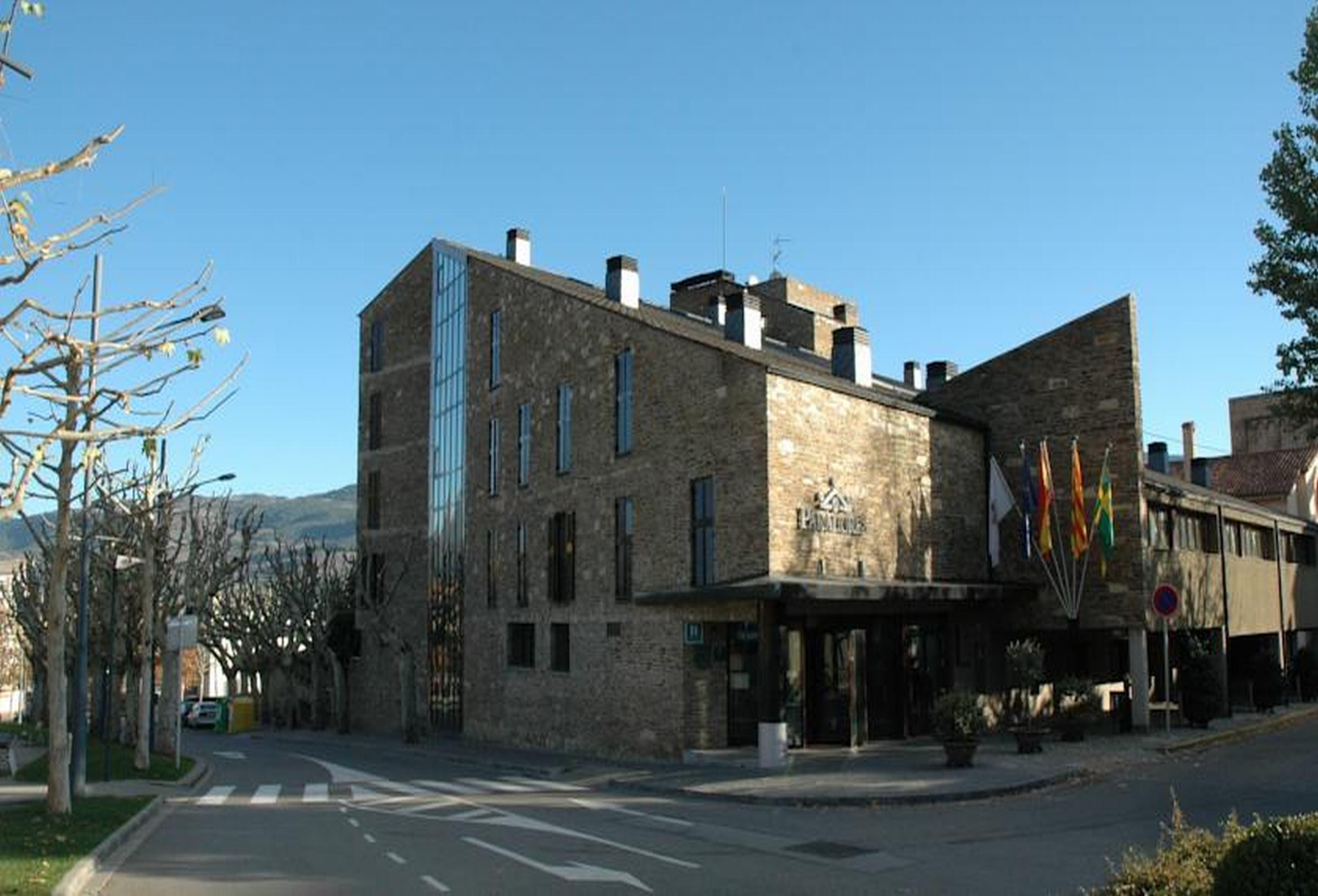 Parador De La Seu D'Urgell Exterior foto